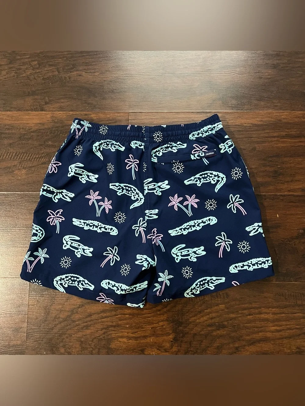 Chubbies The Neon Glades Navy Alligator Palm Swim Trunks 5.5” Lined Mens L